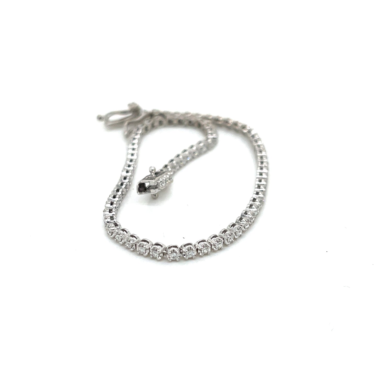 Classic Straight Line Tennis Bracelet - FlawlessCarat