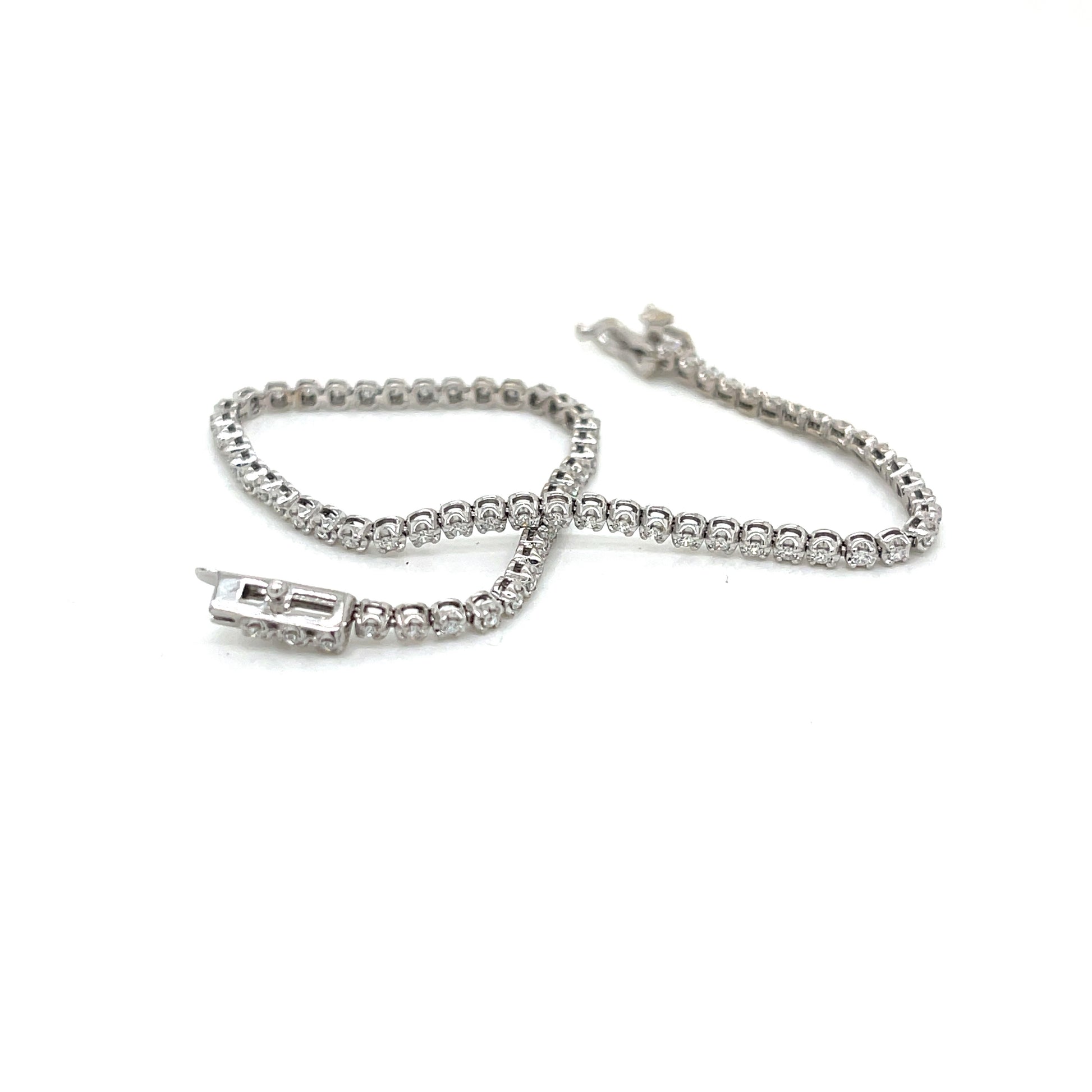 Classic Straight Line Tennis Bracelet - FlawlessCarat