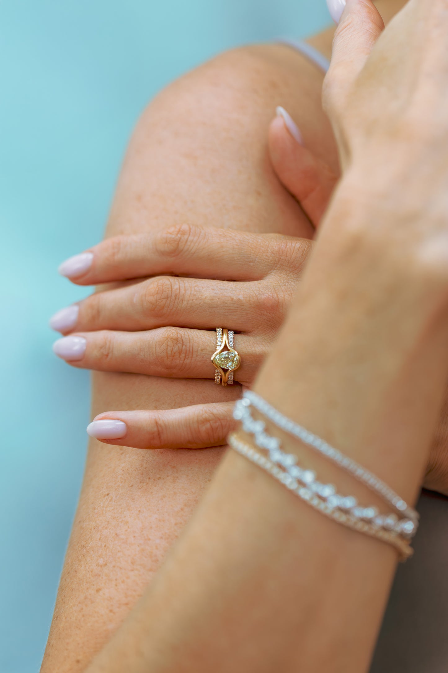 18kt. Pear Shape Solitaire in Yellow Gold