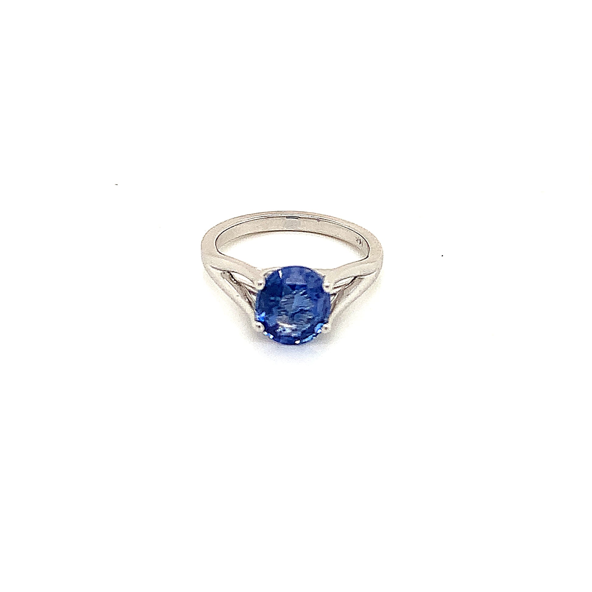 Oval Blue Sapphire Solitaire - FlawlessCarat