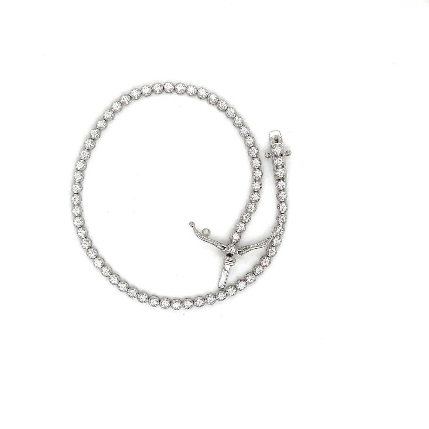 Classic Straight Line Tennis Bracelet - FlawlessCarat