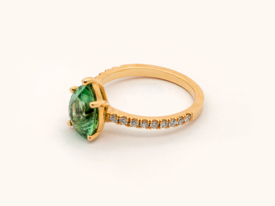 Pear-Shaped Green Tourmaline and Diamond Ring in 14K Yellow Gold