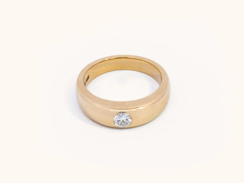 0.26 Carat Natural Diamond Signet Ring in 14K Yellow Gold