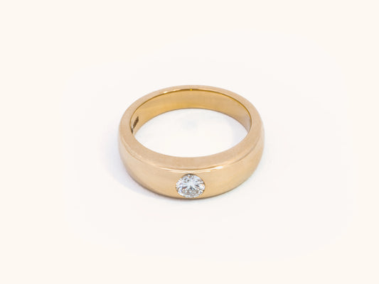 0.26 Carat Natural Diamond Signet Ring in 14K Yellow Gold