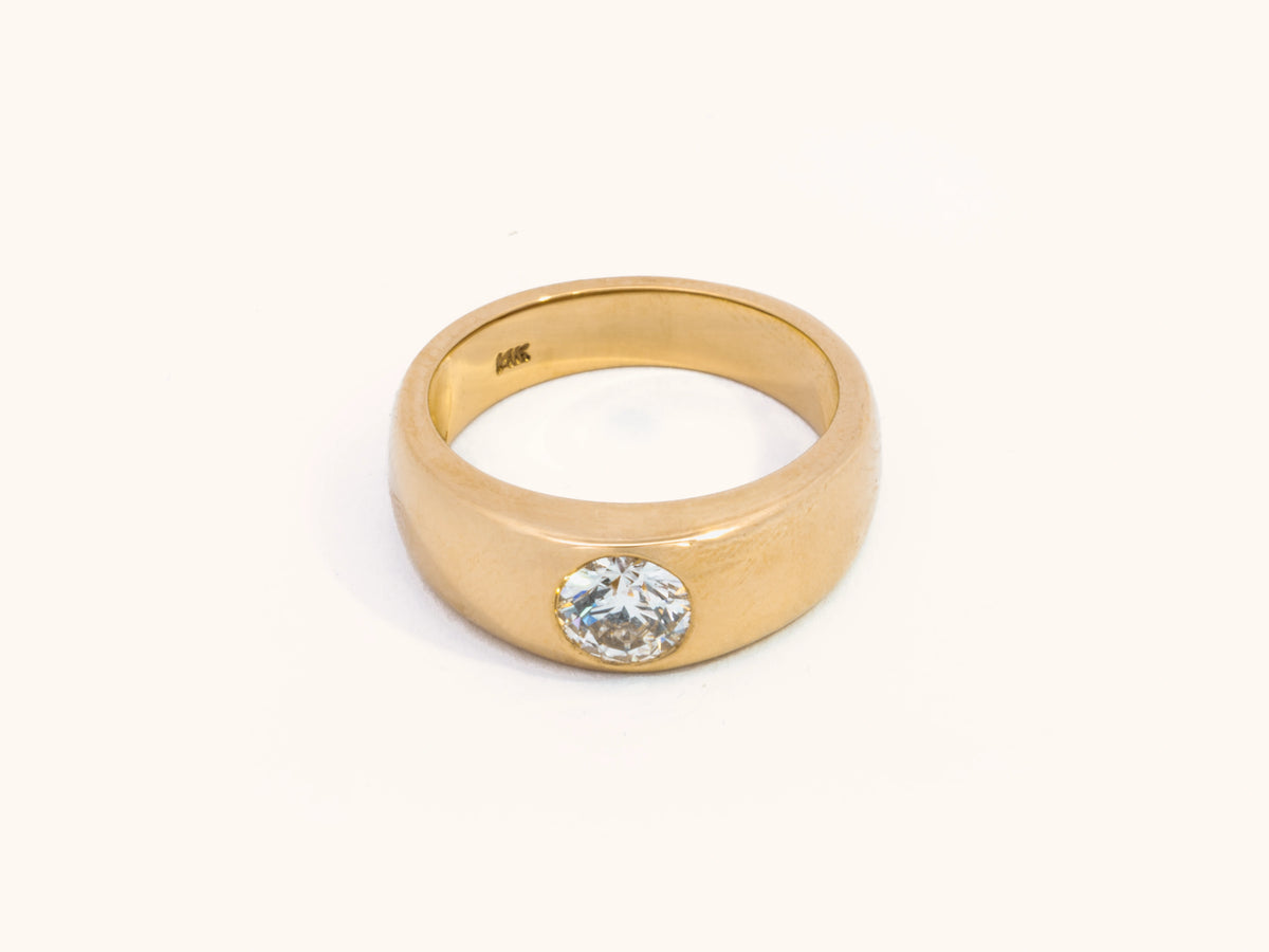 0.47 Carat Natural Diamond Signet Ring in 14K Yellow Gold