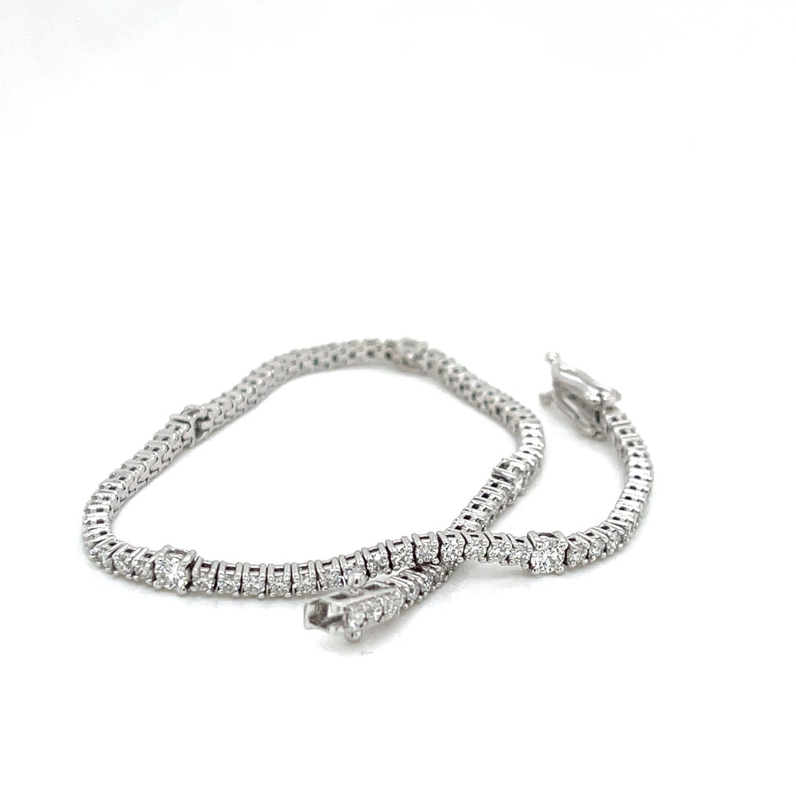 Classic Diamond Tennis Bracelet in 14K White Gold