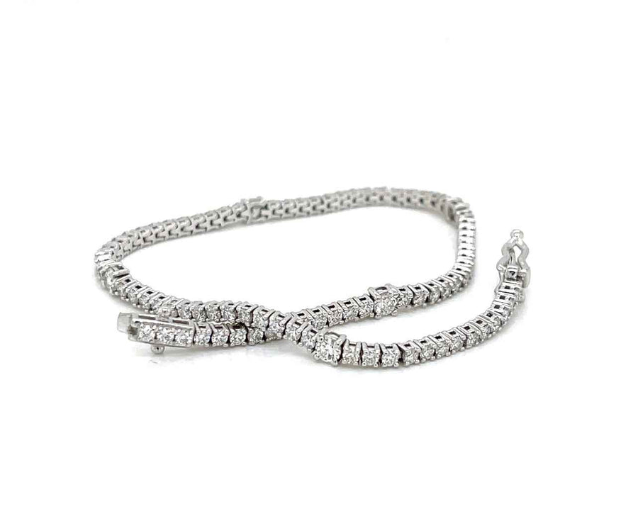 Classic Diamond Tennis Bracelet in 14K White Gold